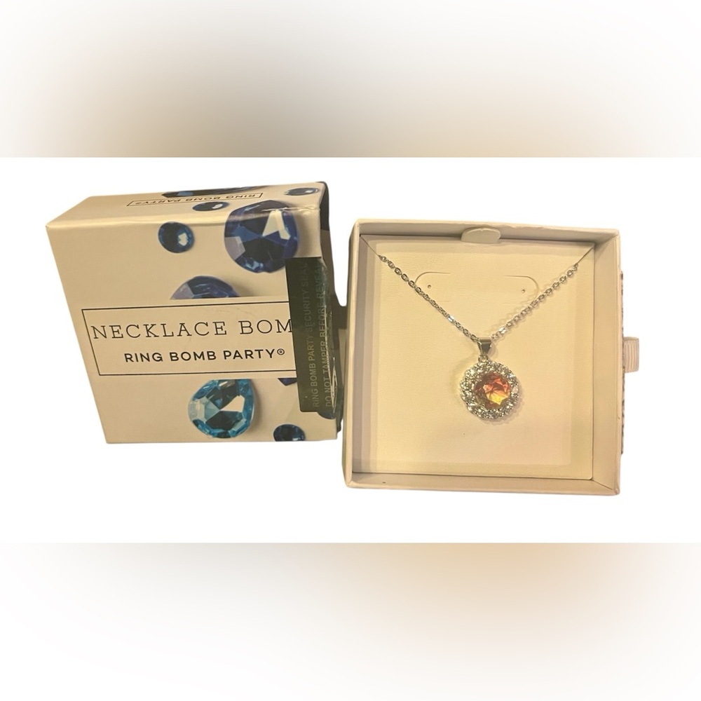 NIB RING BOMB PARTY Ombré Watermelon & White Topaz Necklace - Picture 9 of 12